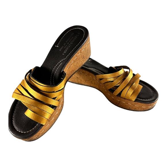 Donald J Pliner Gold Metallic Strappy Sandals Platform Size 7.5 LIKE NEW - Picture 7 of 10